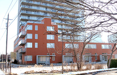  Churchill Dr. Condos:  Clay Tile